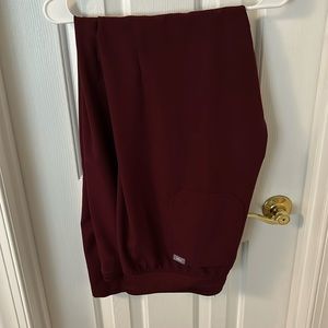 Figs Women’s Livingston Basic Scrub Pants, Maroon - Size XXL Tall